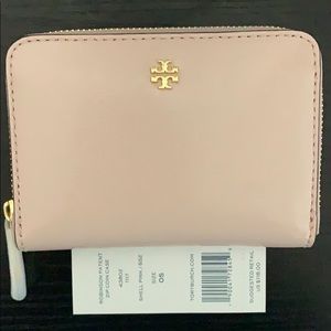 Tory Burch Patent Zip Coin Case Wallet
